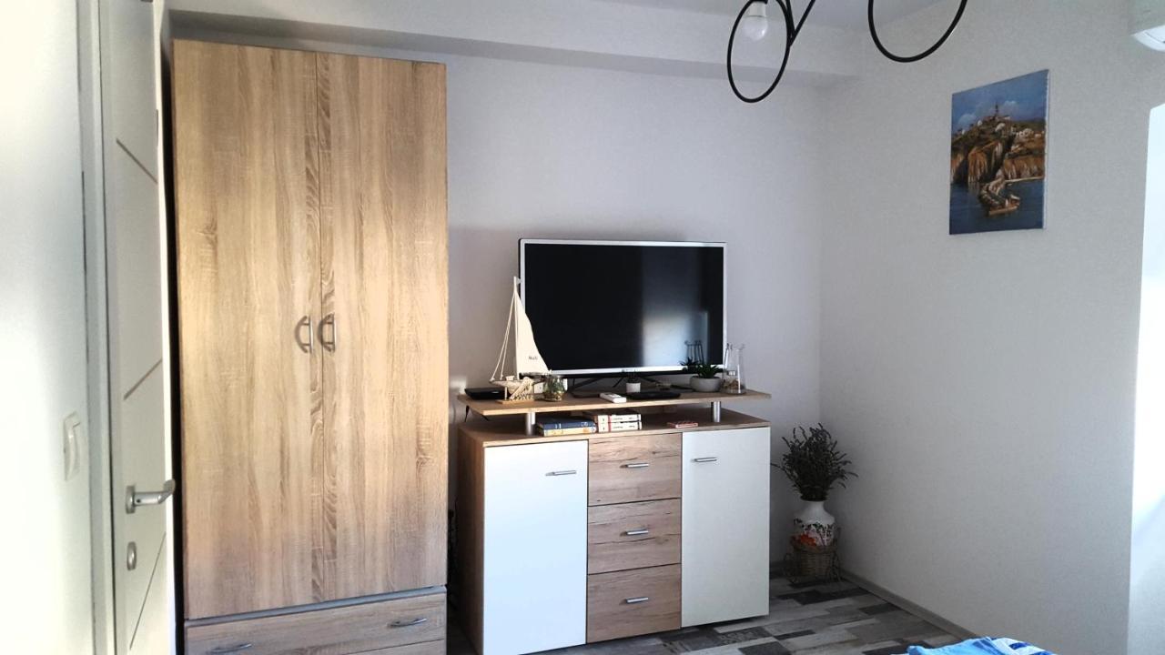 Sunset Apartment เวอร์บนิค ภายนอก รูปภาพ