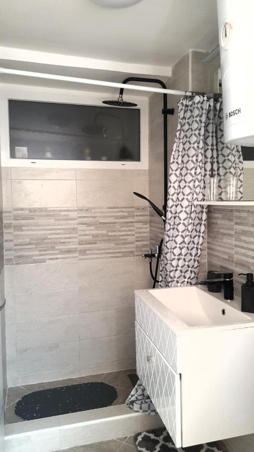 Sunset Apartment เวอร์บนิค ภายนอก รูปภาพ